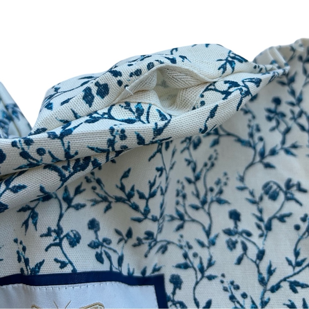 Agua Bendita Clothing Dust Bag - Picture 4 of 5